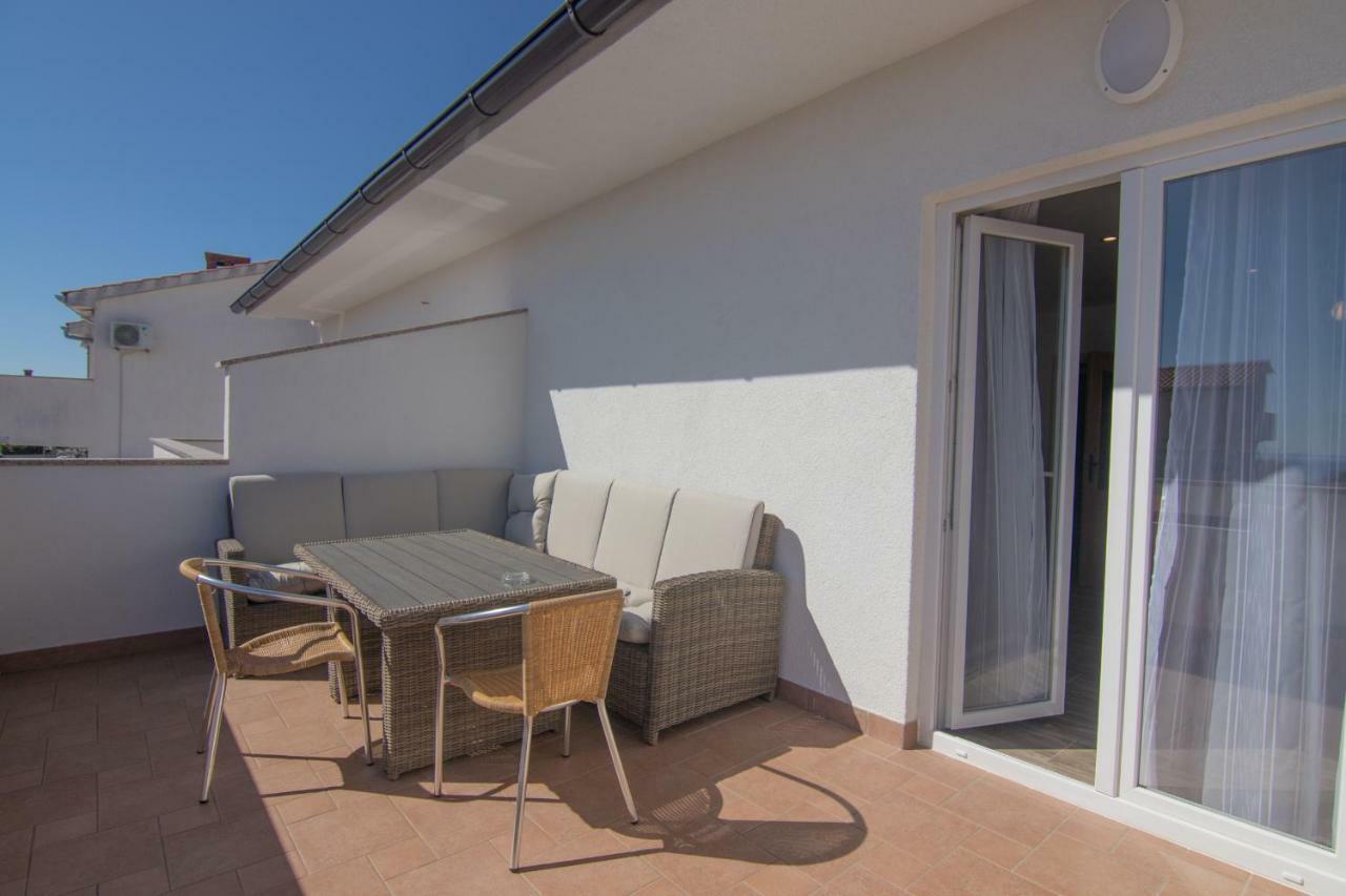 Apartmani Bistricic Krk Exterior photo