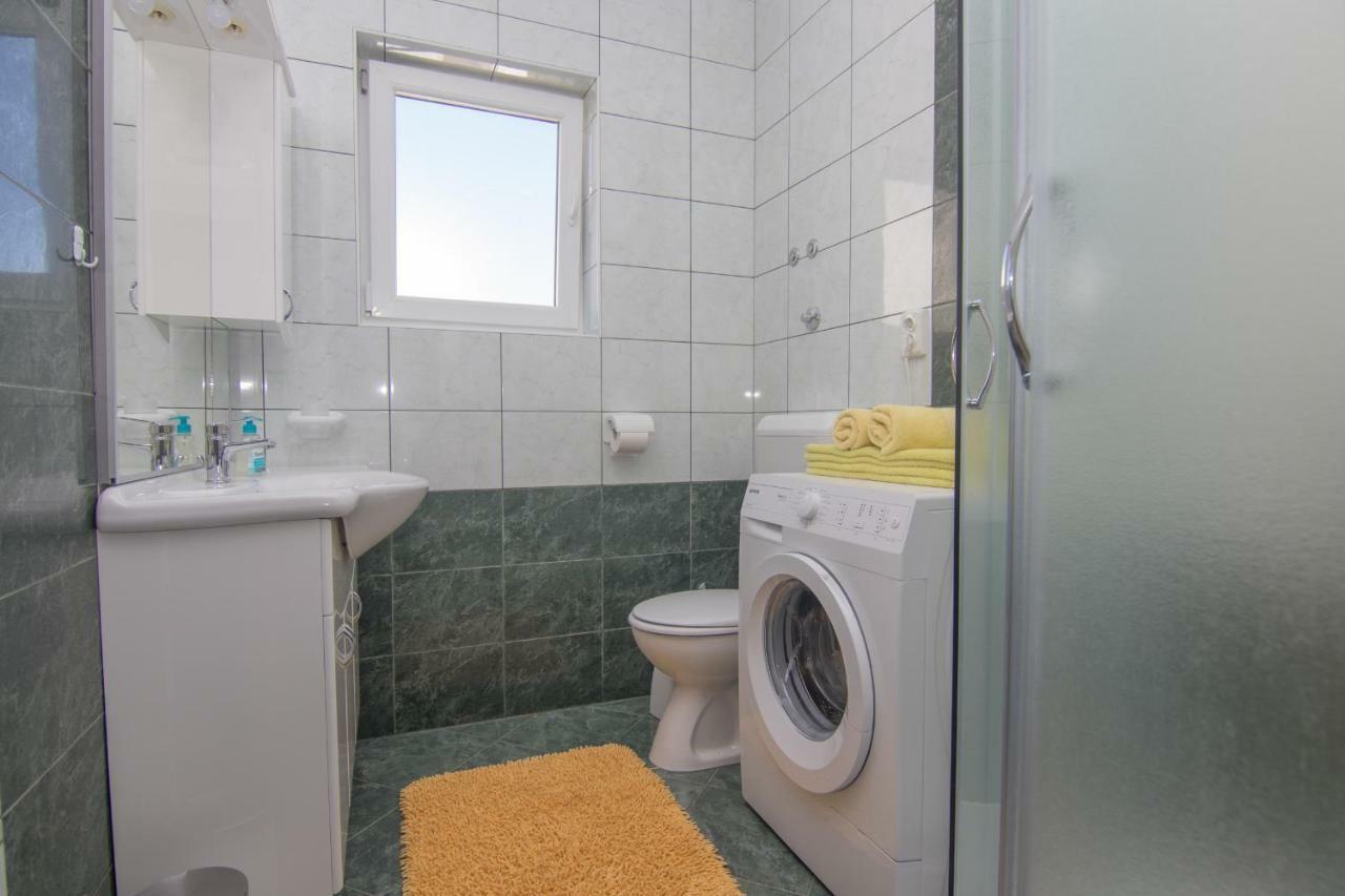 Apartmani Bistricic Krk Exterior photo